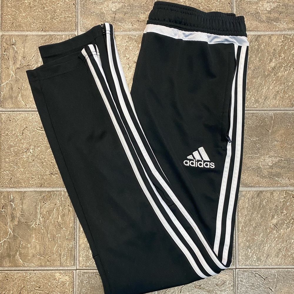 🔥 Adidas Track Pants